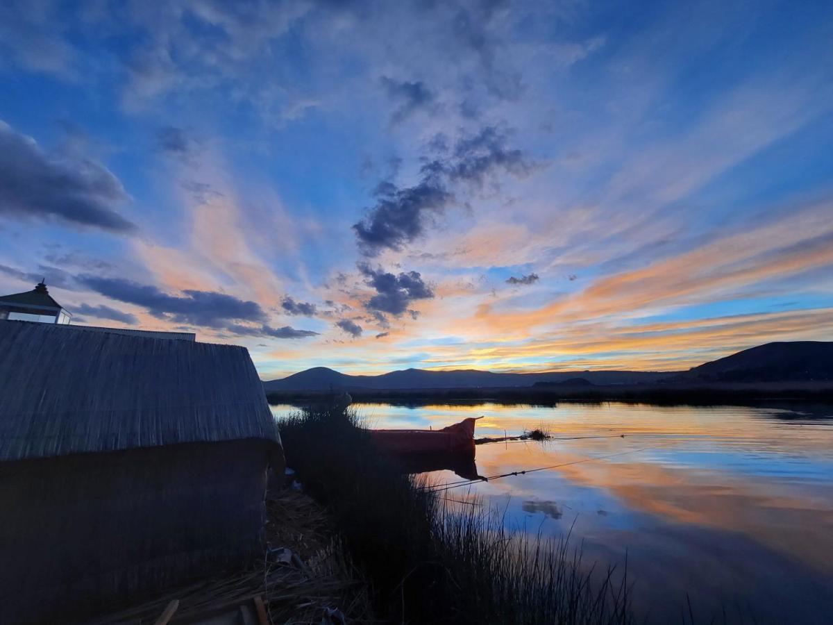 Uros Lodge Peru Puno Exteriér fotografie