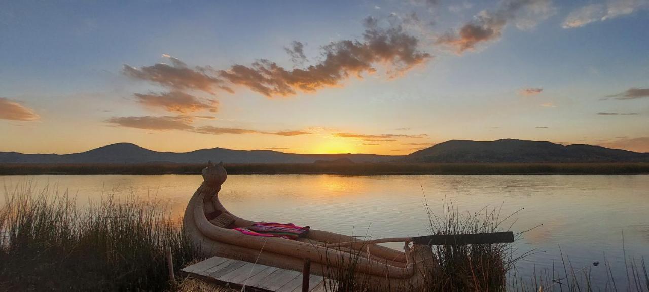 Uros Lodge Peru Puno Exteriér fotografie